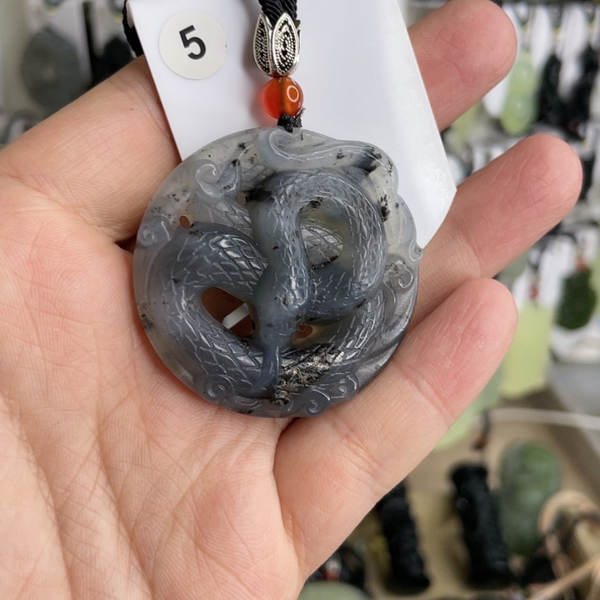 【闪购商品】岫玉颈饰未镶嵌鹿*蛇