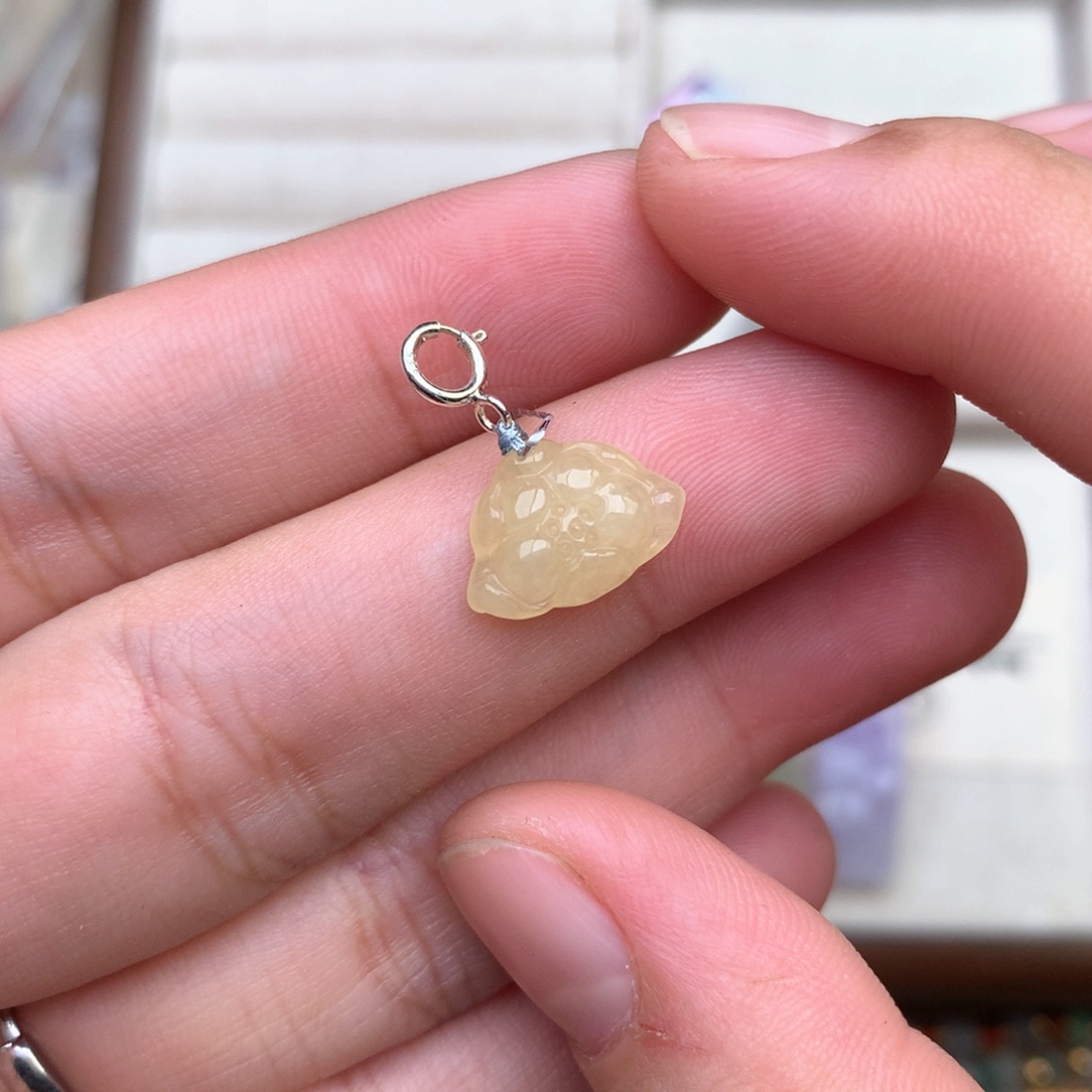 【闪购商品】未镶嵌挂件翡翠一