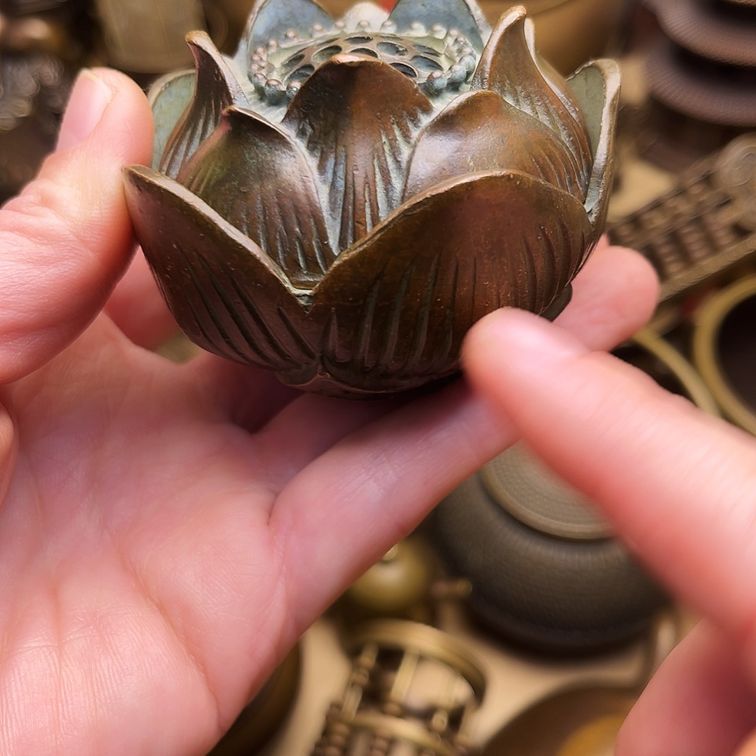 精美铜器点击购买