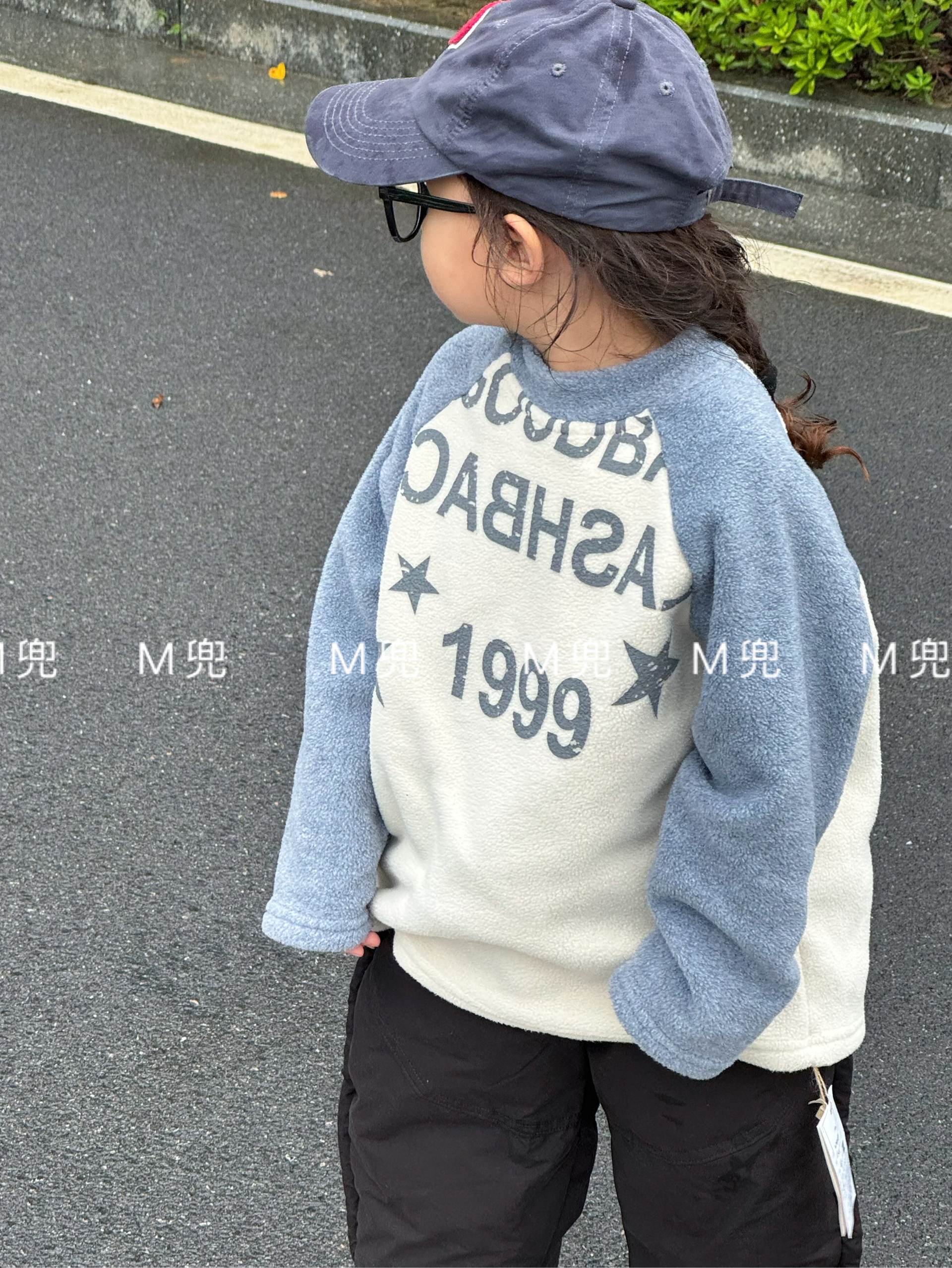 MD25年新款摇粒绒半高领插肩袖设计男女同款儿童打底上衣