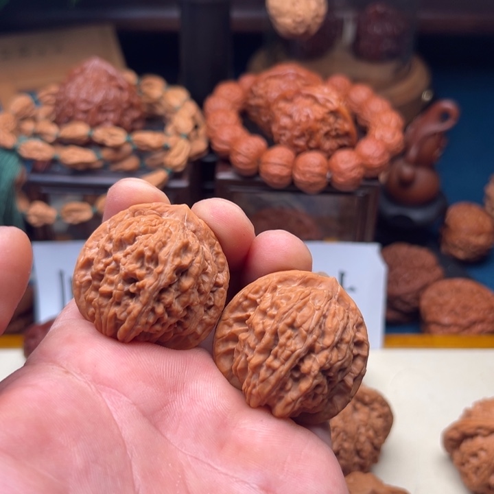 Y***w桃核吊坠哈哈哈哈哈