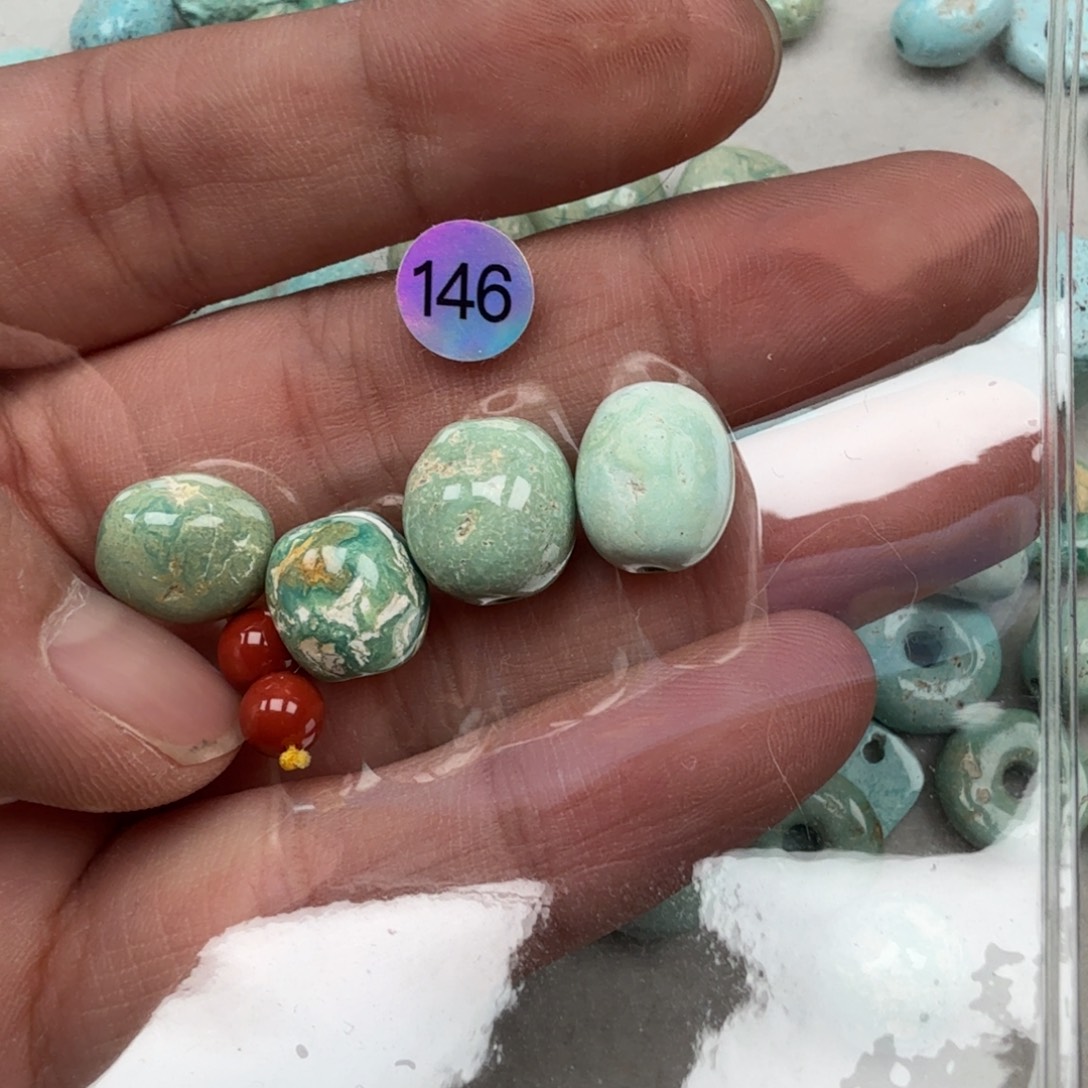 南红玛瑙未镶嵌珠宝奇石