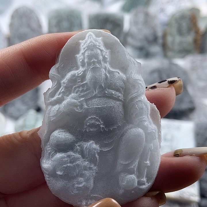 定制翡翠未镶嵌吊坠