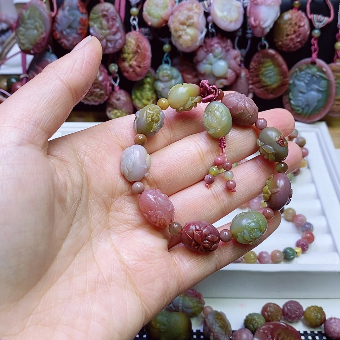 玛瑙/玉髓盐源玛瑙手链未镶嵌
