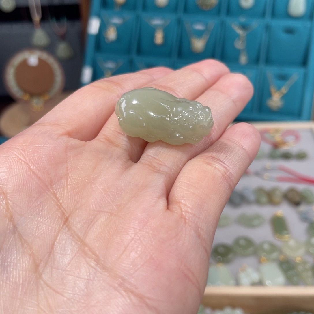 和田玉吊坠(不含链)未镶嵌淡*
