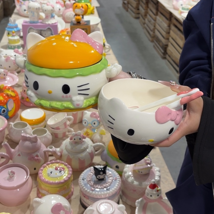 摆件陶陶瓷摆件欢迎光临