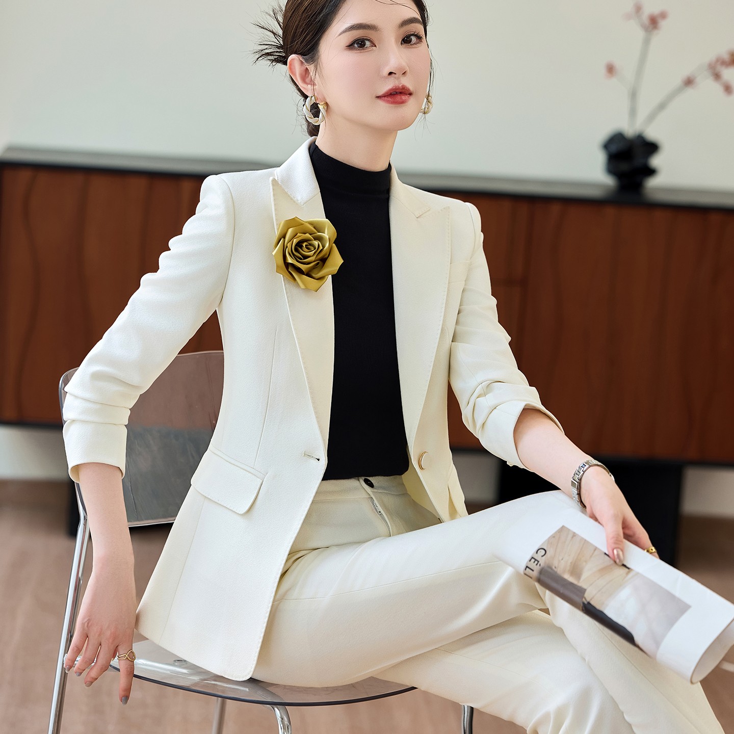 秋冬新款2588高端气质立体花朵纯色女士西装套装