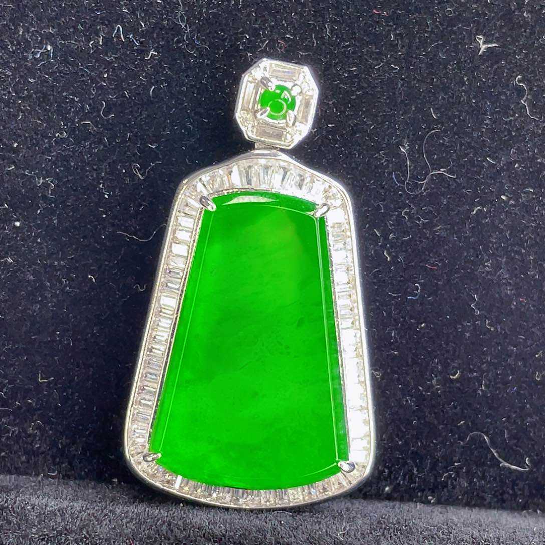 翡翠吊坠(不含链)未镶嵌