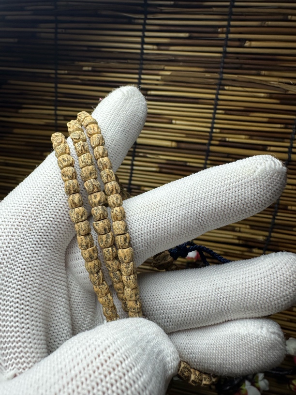 【百香籽】原皮脏串 热振深坑顺鬼 5mm左右