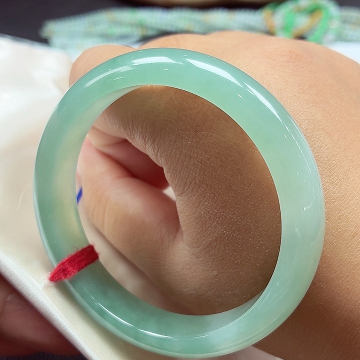 翡翠未镶嵌手镯天然缅甸A货翡翠