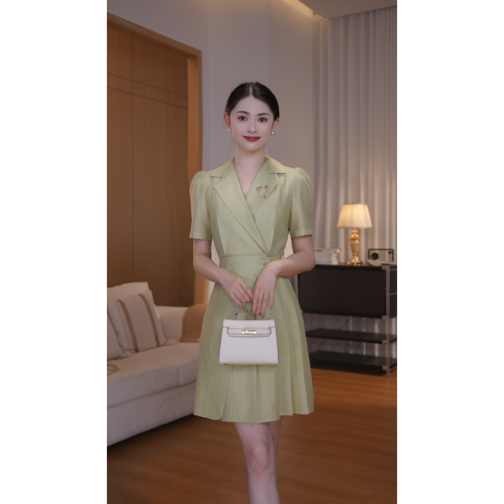 【古蔓诗福利款】1705囯内设计师品牌气质收腰连衣裙