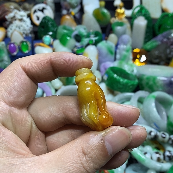 颈饰未镶嵌翡翠官方正规军回血放漏