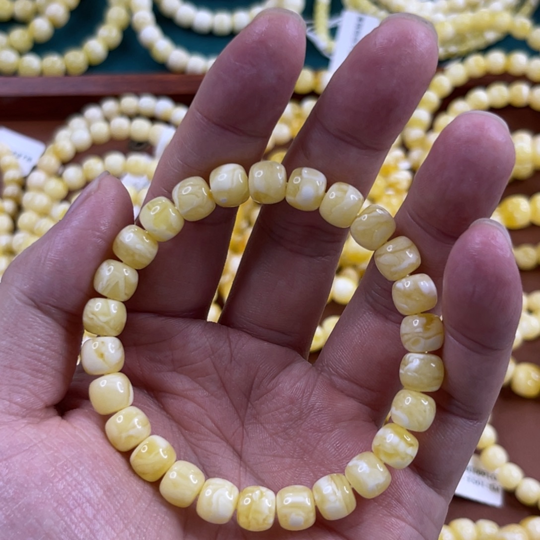 蜜蜡未镶嵌珠宝奇石8.3mm浓腊白花