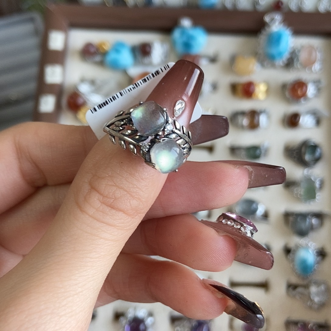 咸***-戒指烟晶银S925镶嵌灰月光120双