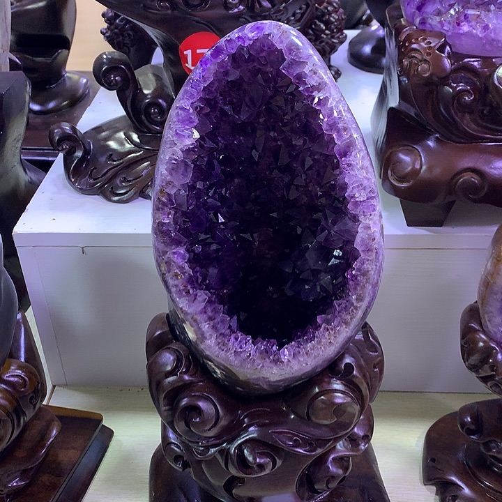 紫晶大型摆件（非配饰）未镶嵌