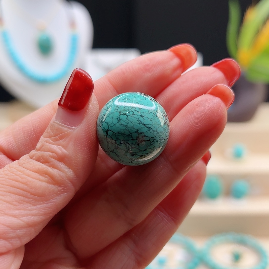 绿松石配饰未镶嵌