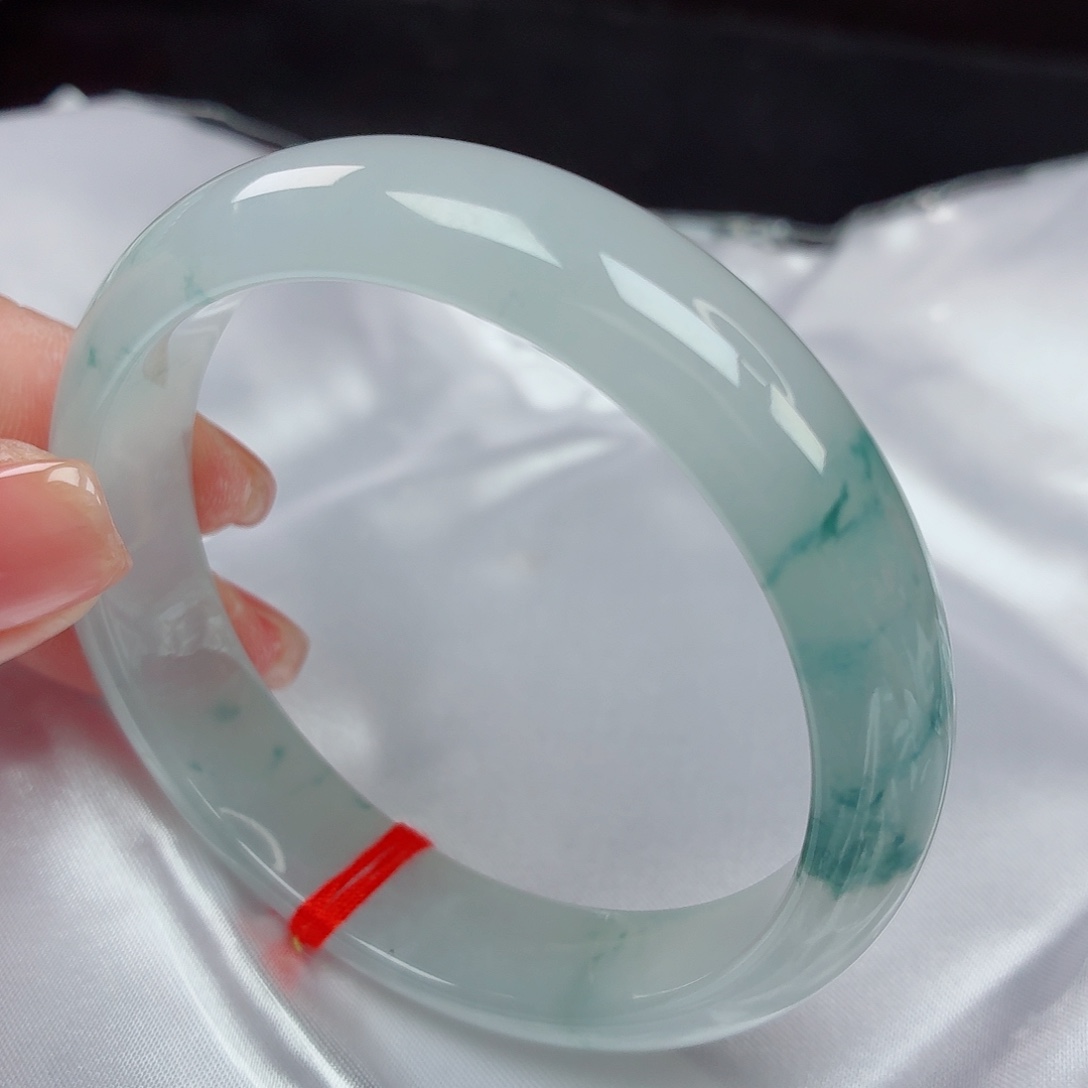 翡翠手镯未镶嵌56