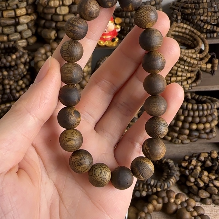 珠串奇楠沉香高油微瑕1.0圆珠单圈6.8克