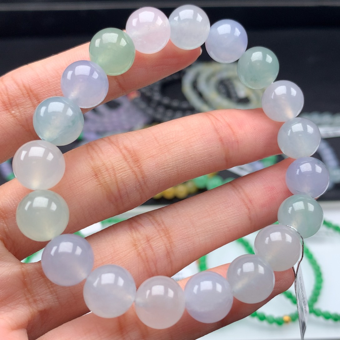 翡翠手链未镶嵌卡