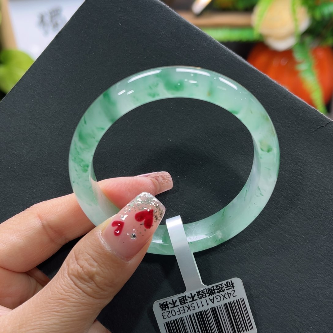 石英质玉手镯未镶嵌慧****?➕周周51