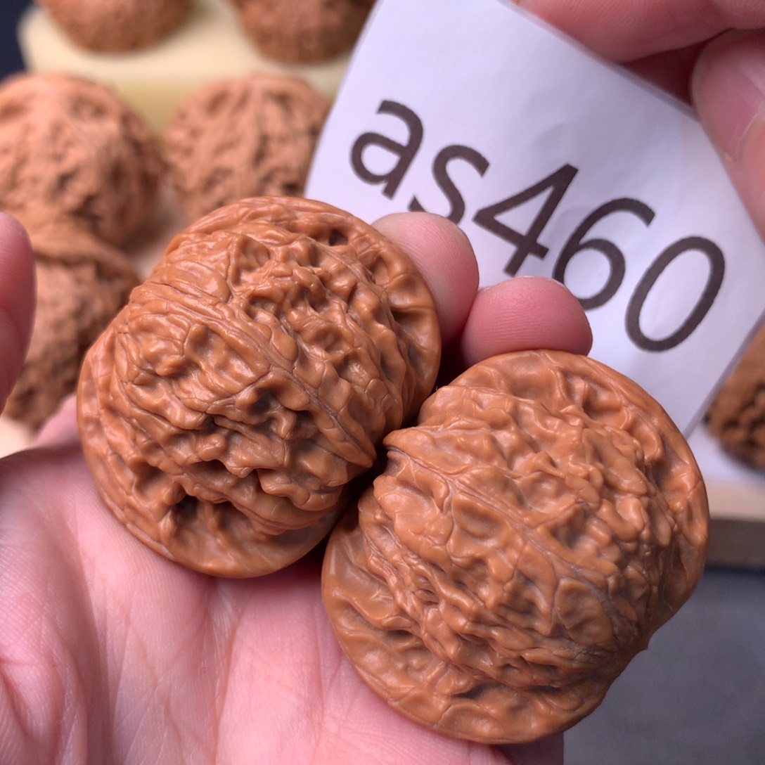 文玩核桃把件山地正磨40