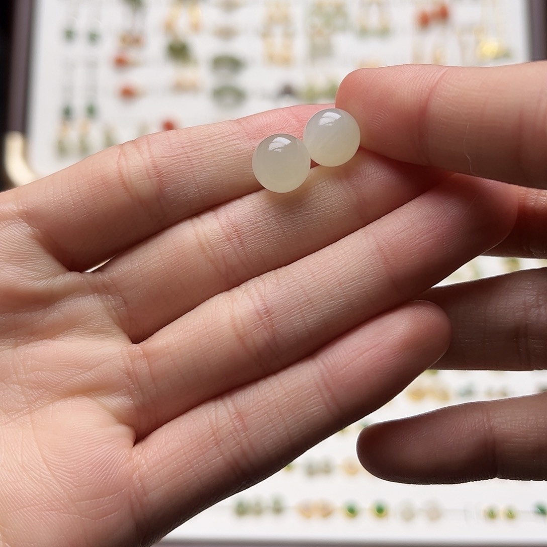 银S925镀金镶嵌和田玉耳钉