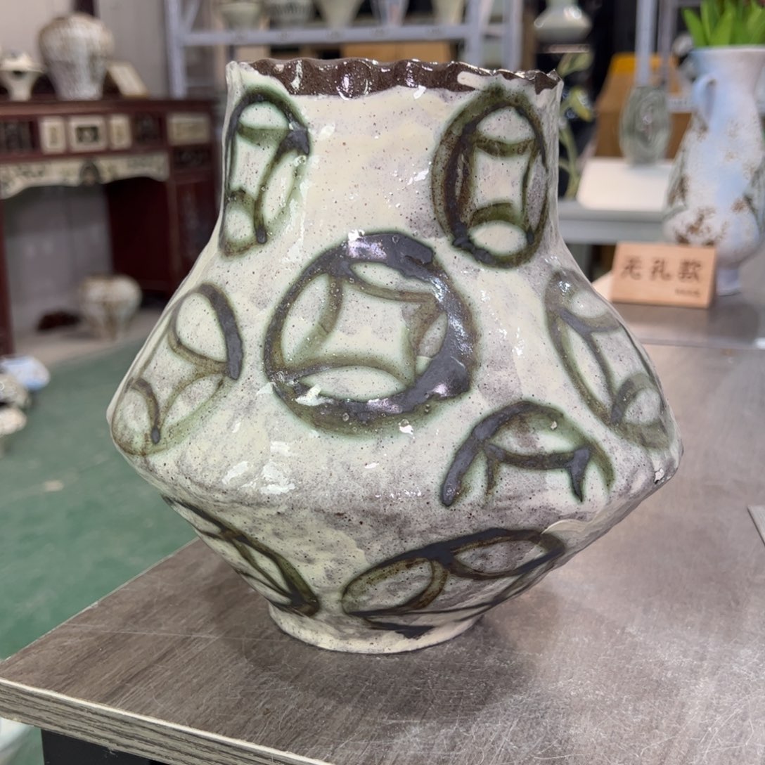 红陶口11高21无孔