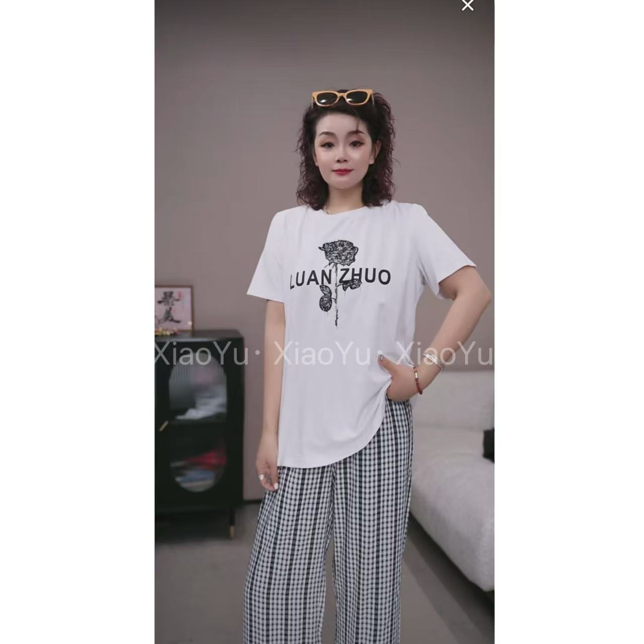 【No退换】瑕疵品 欧货【丝袜蕾丝玫瑰花短袖T恤】UP 231