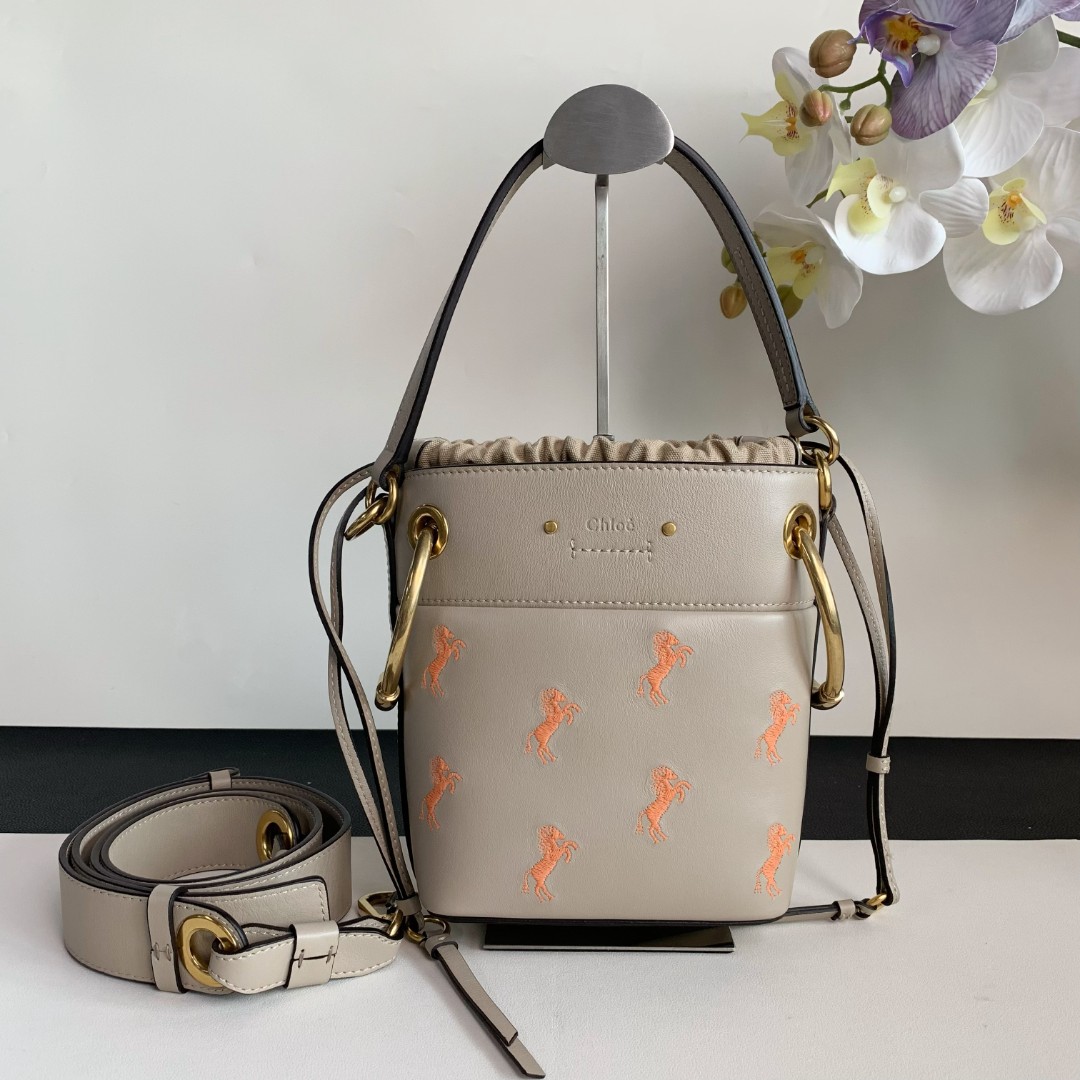 95新 Chloe/蔻依 【闲置】chloe 战马桶包