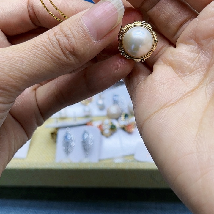 淡水珍珠胸饰银S925镶嵌