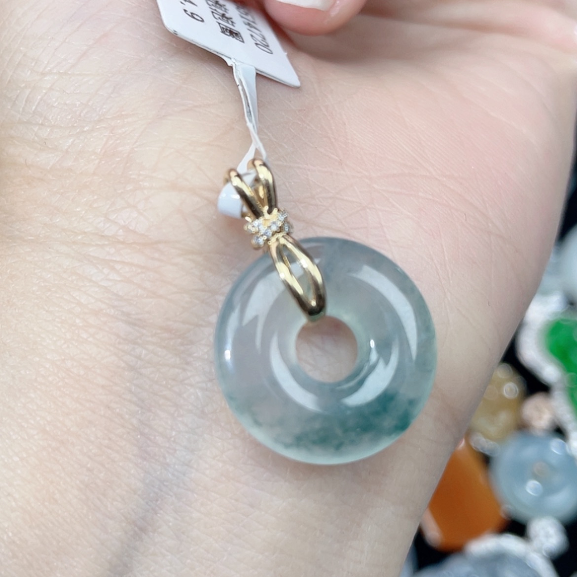 【闪购商品】翡翠颈饰18K金镶嵌翡翠