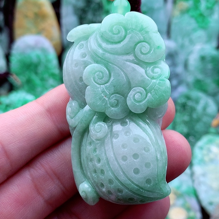 翡翠吊坠(不含链)未镶嵌