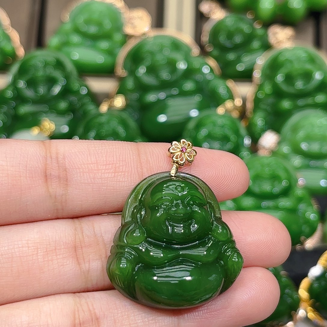 和田玉（碧玉）颈饰18K金镶嵌