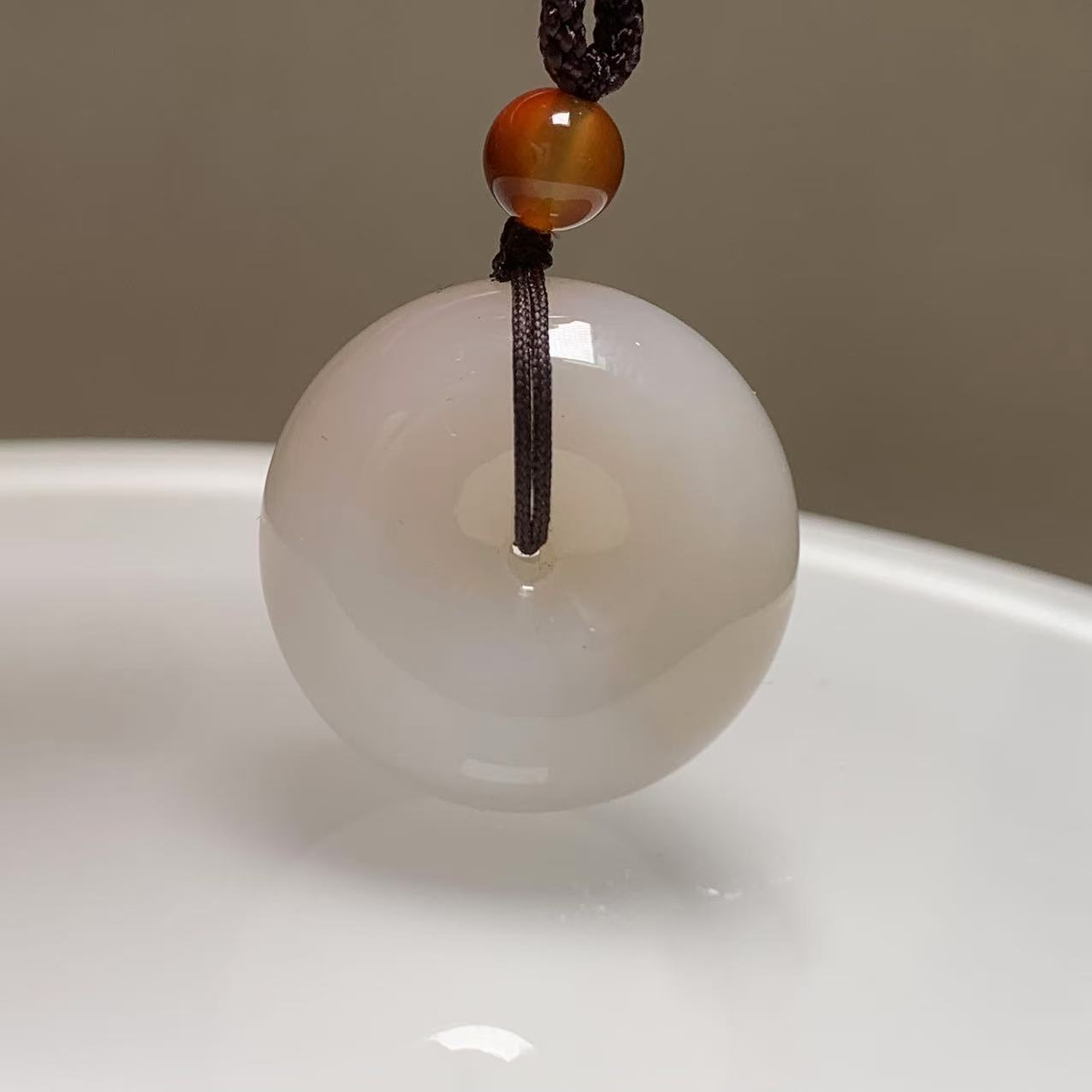 D1384珠宝玉石精选和田玉吊坠