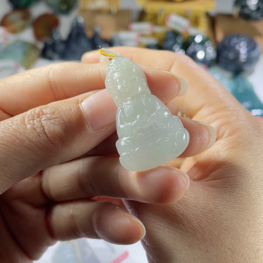 翡翠颈饰未镶嵌春***铺天然缅甸翡翠吊坠