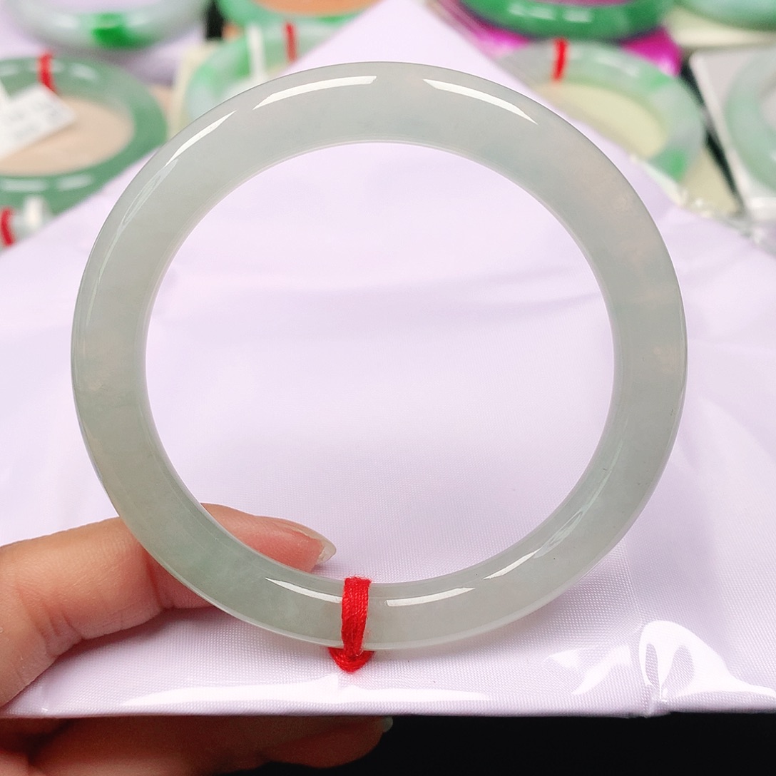 翡翠手镯（圆镯）未镶嵌天然翡翠手镯55