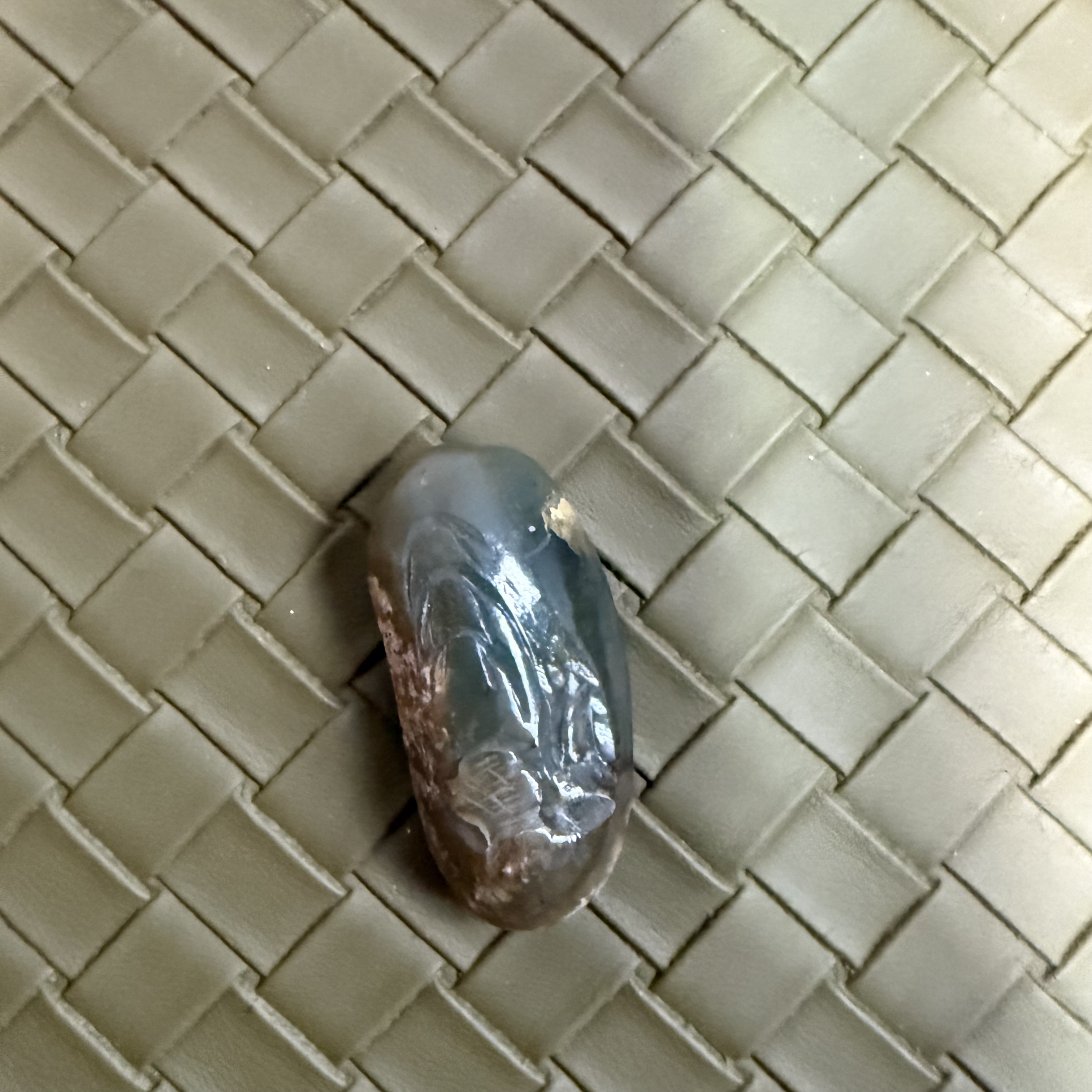和田玉籽料雕刻件山水