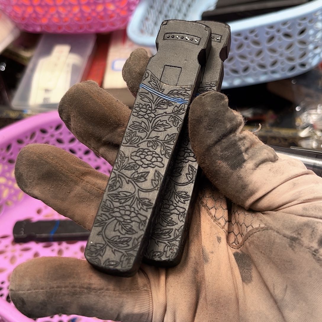 哈哈哈哈哈刚刚2条