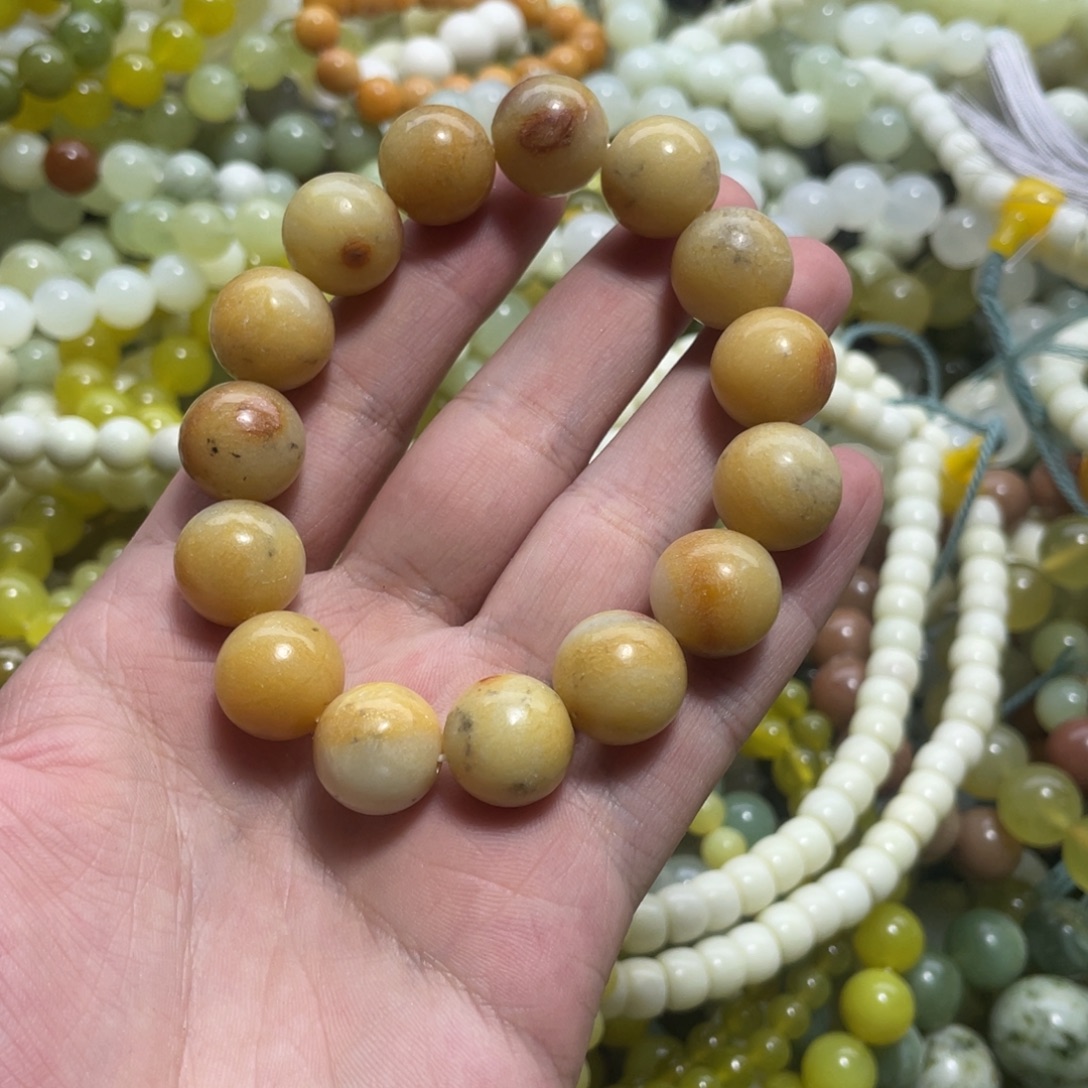 蛇纹石玉未镶嵌手链