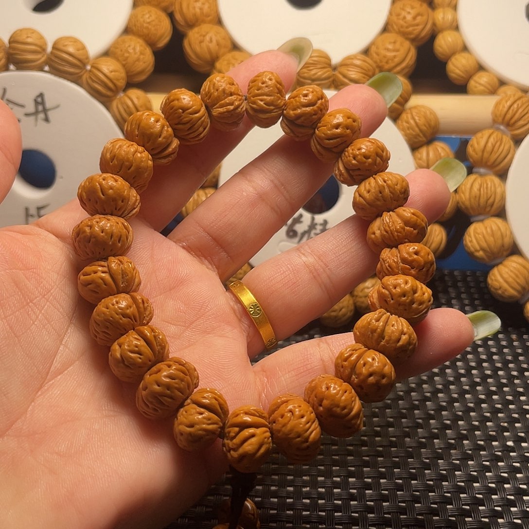 口***郭桃木皮质规整度真高！