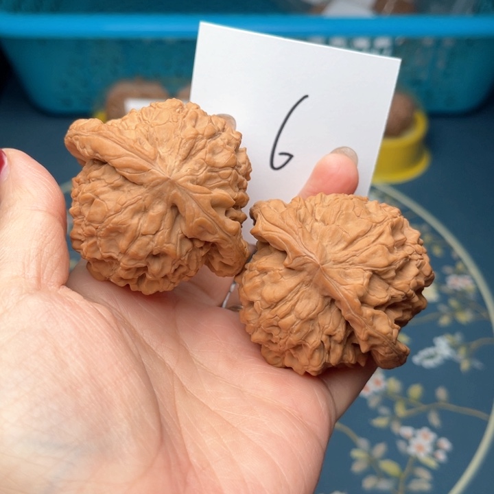 文玩核桃把件53龙鼎