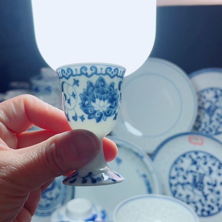 青花玲珑小酒杯20容量