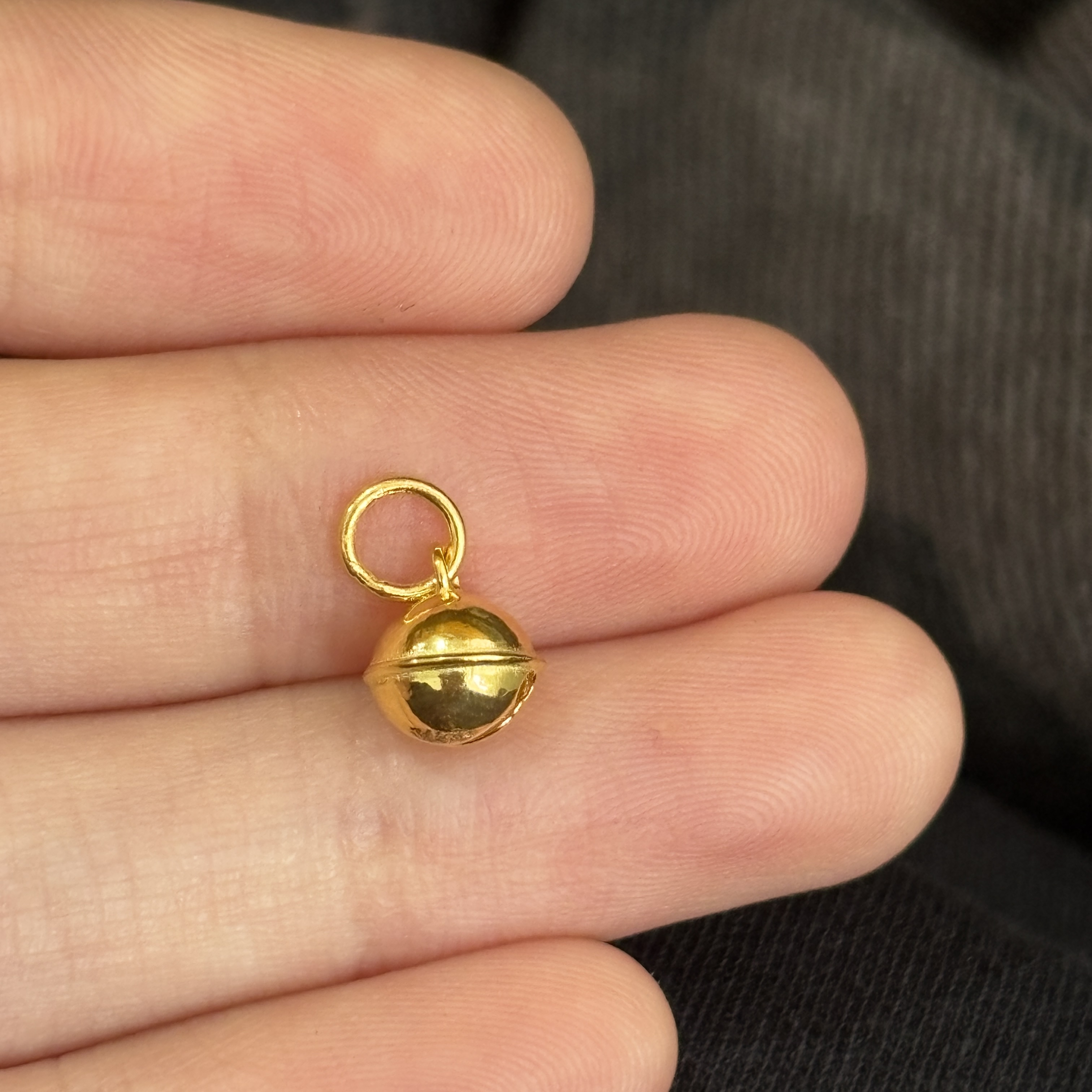 亮面铃铛滴溜吊坠足金999