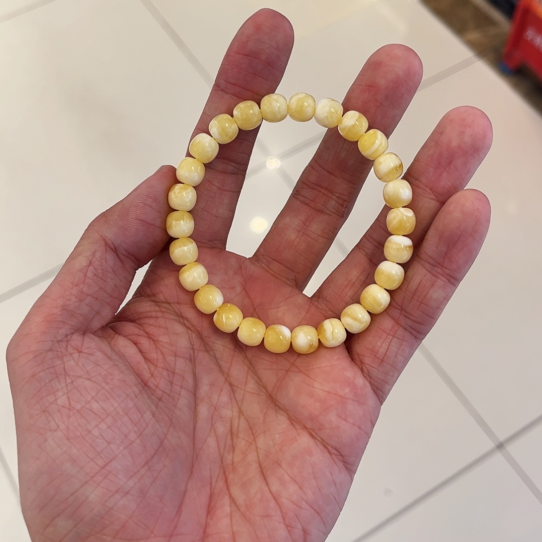 若***.蜜蜡未镶嵌手链奶浓白花8mm*7.5mm