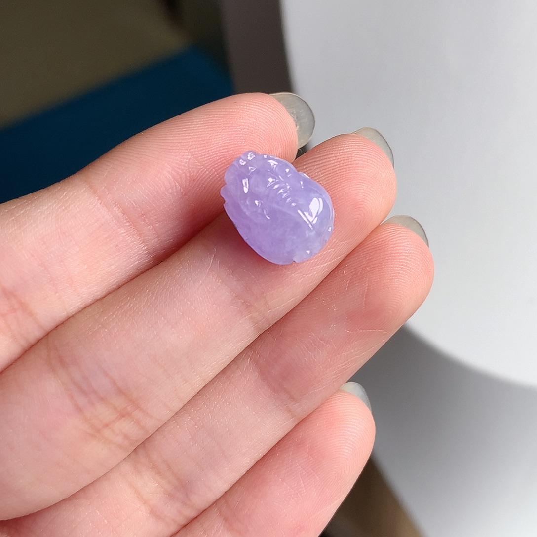 翡翠裸石缅甸天然A货翡翠冰紫貔貅