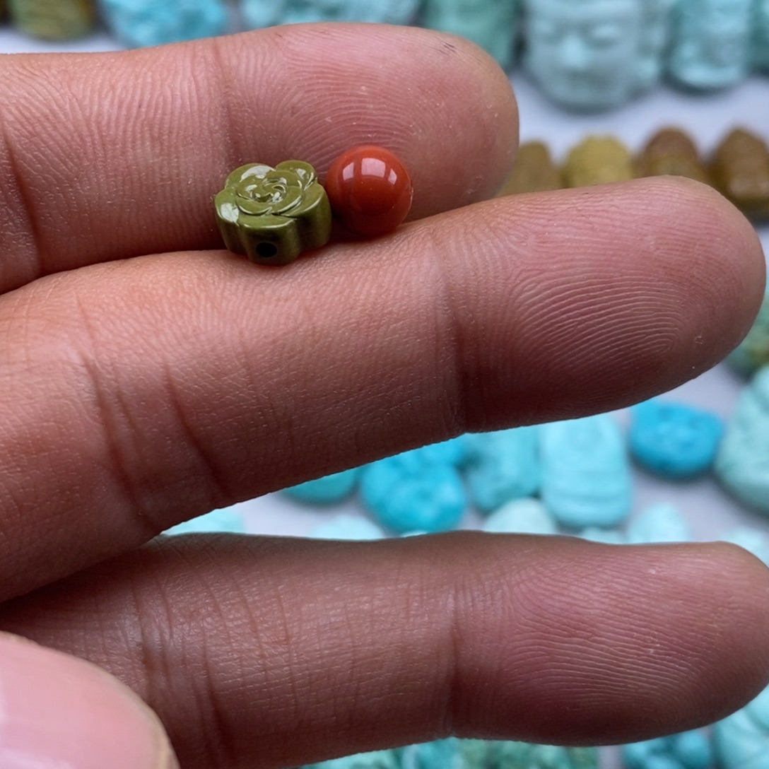 南红玛瑙未镶嵌珠宝半成品