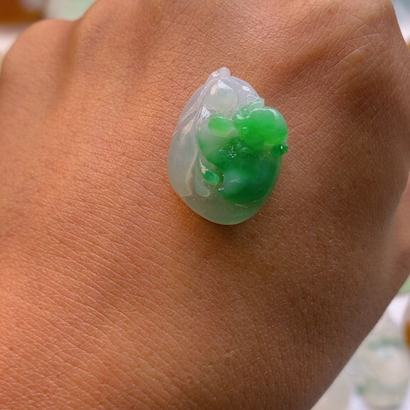 【闪购商品】定制翡翠未镶嵌玉兰花