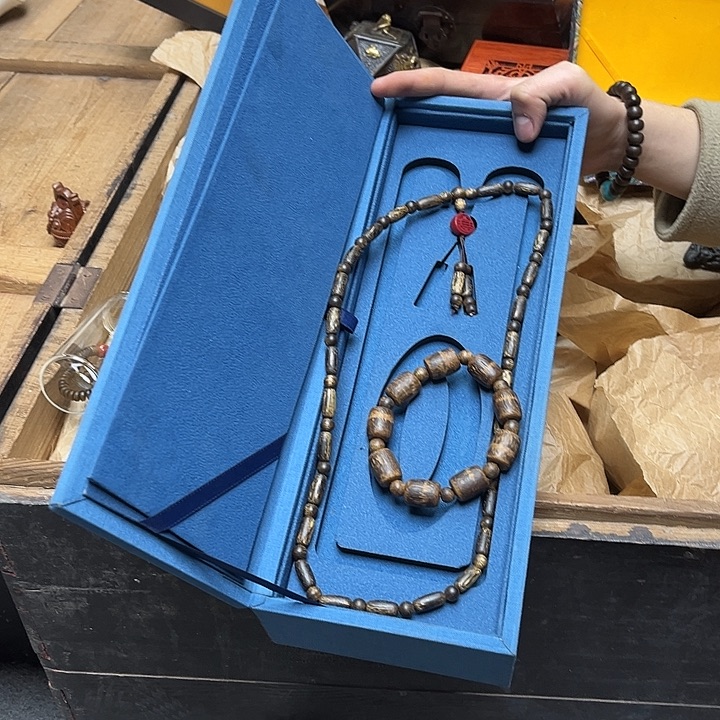 大叶紫檀（黑酸枝木类）