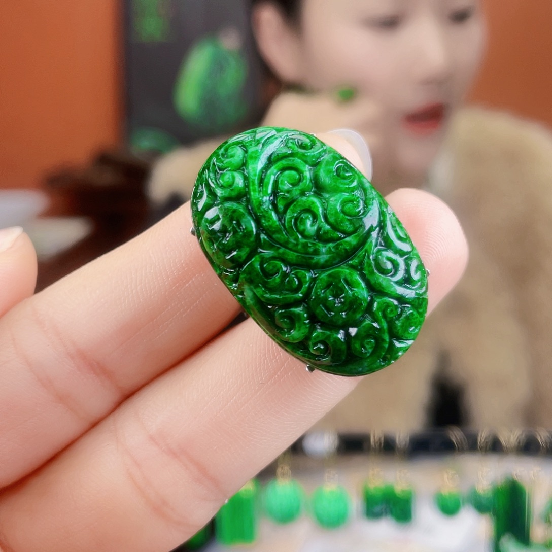 翡翠银S925镶嵌耳饰