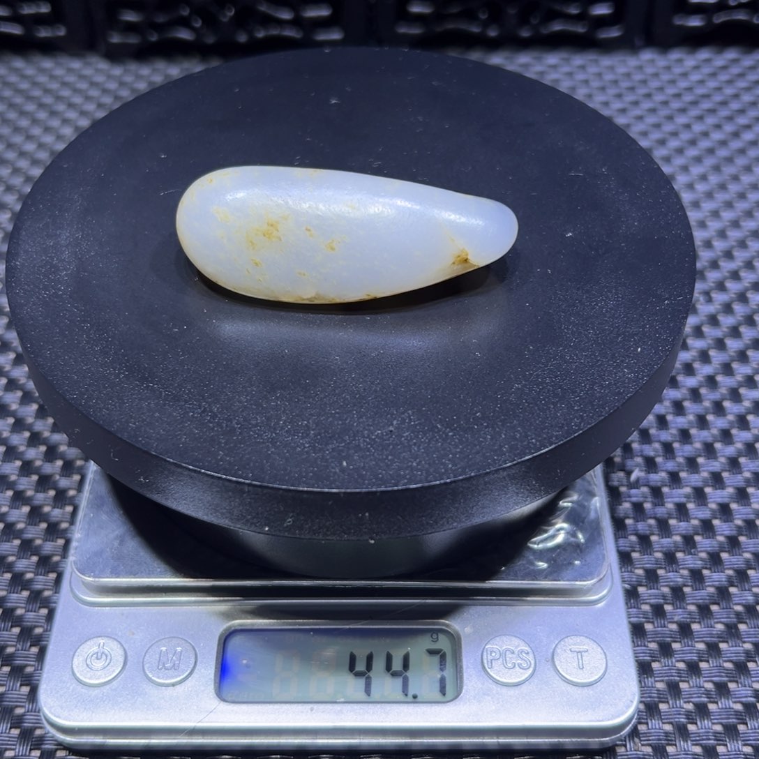 吊坠(不含链)未镶嵌和田玉（子料）44-106